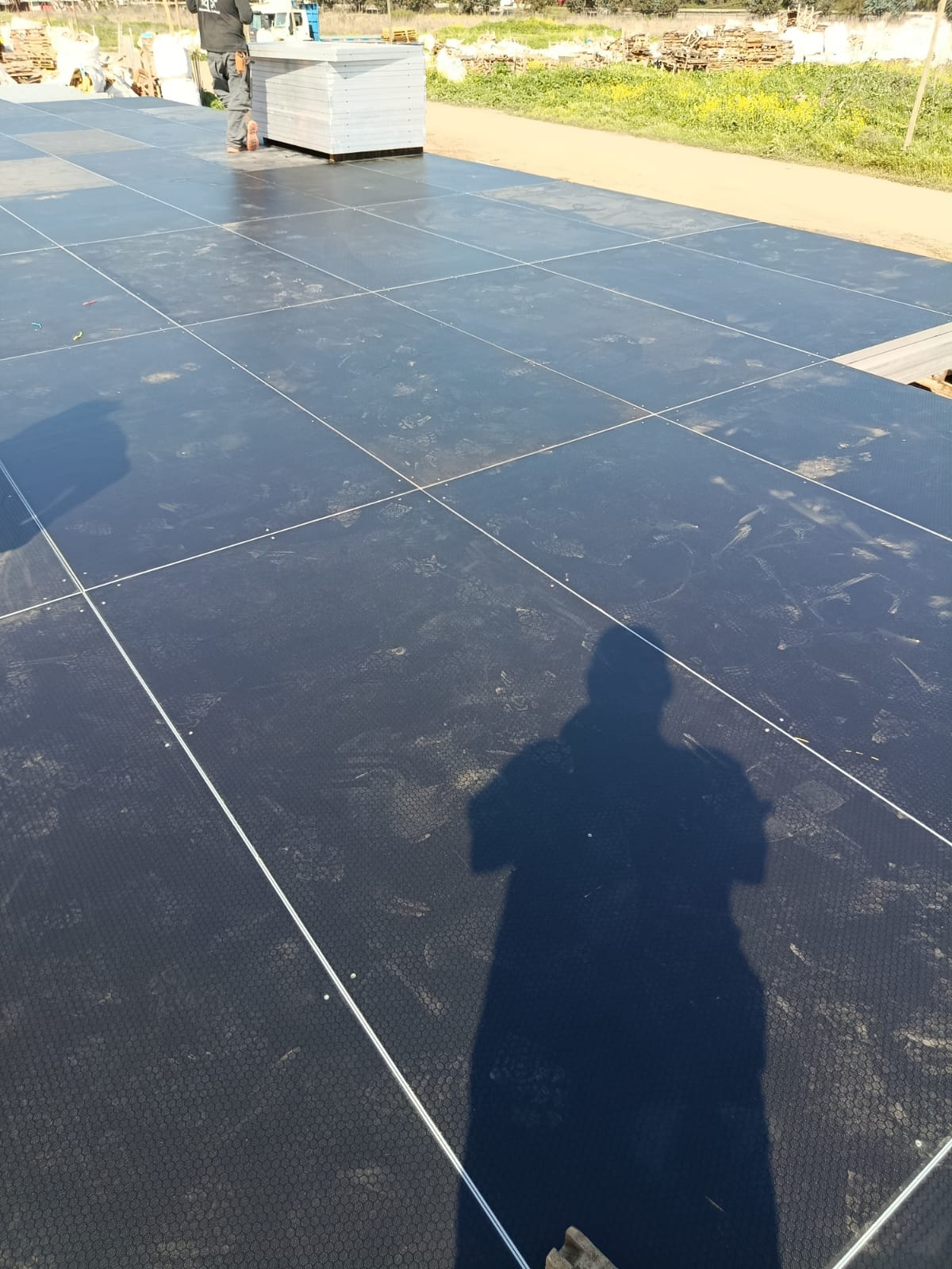 aluminum layher stage platform (1) Plataforma de estágio de alumínio Layher (1)