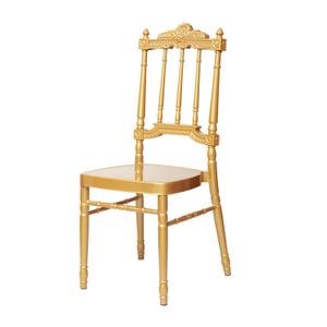 Cadeiras de jantar de metal de estilo europeu, cadeiras de hotel de banquete de casamento, cadeiras de bambu dourado minimalistas, cadeiras do castelo da coroa