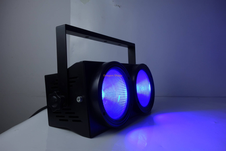 2 Olhos Tri-Color Face Face Light Audience Peças