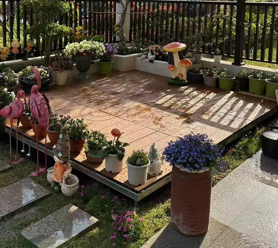 Plataforma de madeira pré -fabricada (1)