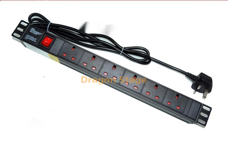 PDU13A 6 Soquetes 19' tipo Reino Unido de alumínio do protetor contra surtos 1U para equipamentos elétricos de eventos