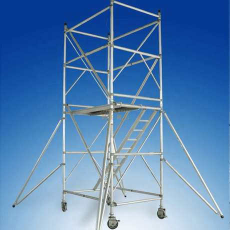 Torre de construção andaimes duplos com escada de passo