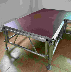 Plataforma de Palco Exterior para Eventos Concerto 8x2m