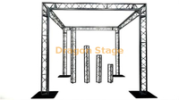 design de treliça para estande de exposição