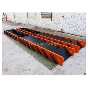 Maze Board voando e agarrando escadas