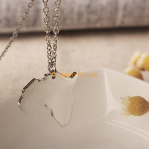 Colar de mapa africano de aço inoxidável