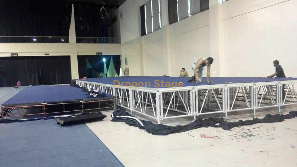 Altura móvel portátil modular de alumínio 1.2-2m da fase 18x12m do evento do concerto grande